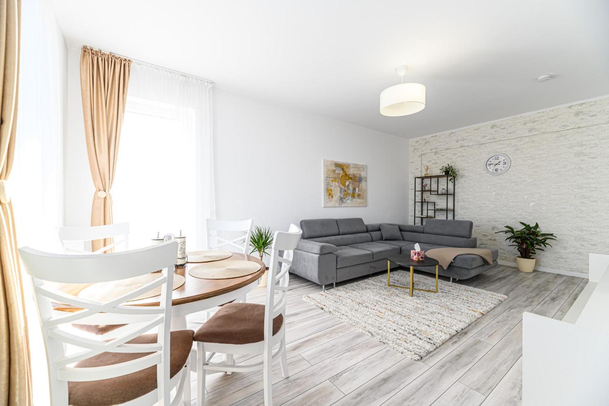 Mabu Apartment Braşov Extérieur photo